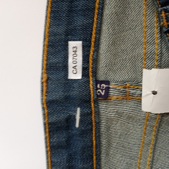 Carmar Stretch Denim Mid Rise Jean - Picture 9 of 12